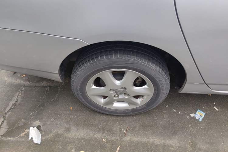 Used Toyota Corolla EX 2013 1.6L Automatic Excellence Edition Right Rear Wheel Hub