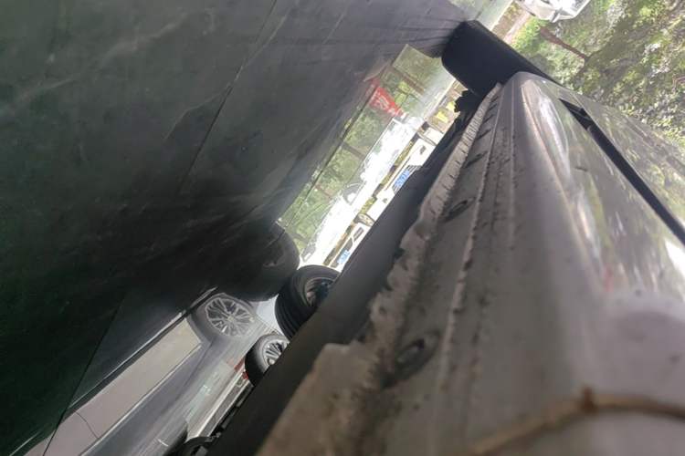Used Toyota Corolla EX 2013 1.6L Automatic Excellence Edition Right Side Sill