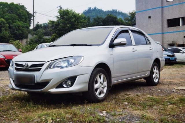 Ojetý Toyota Corolla EX 2013 1.6L Manual Luxury Edition