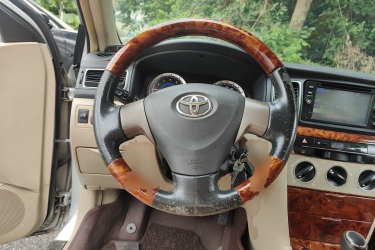 Used Toyota Corolla EX 2013 1.6L Automatic Luxury Edition Steering Wheel