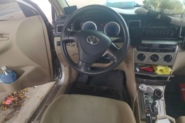 Used Toyota Corolla EX 2013 1.6L Automatic Excellence Edition Steering Wheel