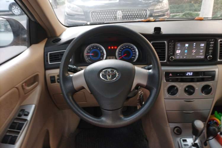 Used Toyota Corolla EX 2013 1.6L Automatic Luxury Edition Steering Wheel
