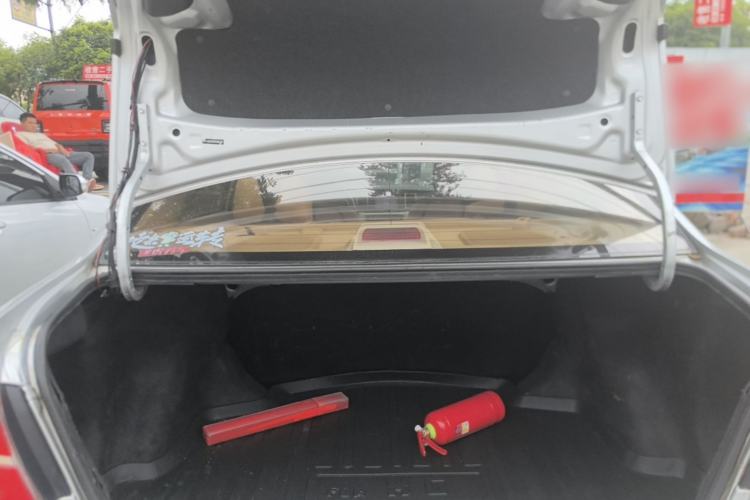 Used Toyota Corolla EX 2013 1.6L Automatic Excellence Edition Trunk