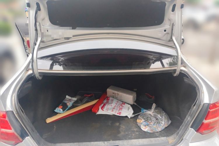 Used Toyota Corolla EX 2013 1.6L Automatic Excellence Edition Trunk