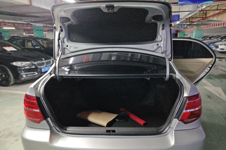 Used Toyota Corolla EX 2013 1.6L Automatic Luxury Edition Trunk