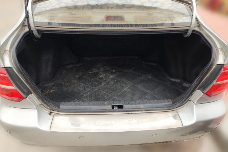 Used Toyota Corolla EX 2013 1.6L Manual Excellence Edition Trunk