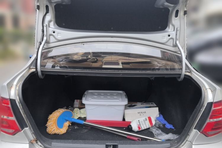 Used Toyota Corolla EX 2013 1.6L Automatic Excellence Edition Trunk