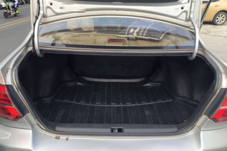 Used Toyota Corolla EX 2013 1.6L Automatic Excellence Edition Trunk