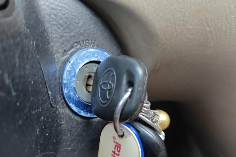 Used Toyota Corolla EX 2013 1.6L Automatic Excellence Edition Vehicle Key