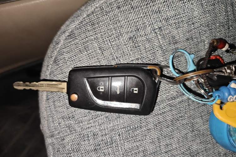 Used Toyota Corolla EX 2013 1.6L Automatic Excellence Edition Vehicle Key