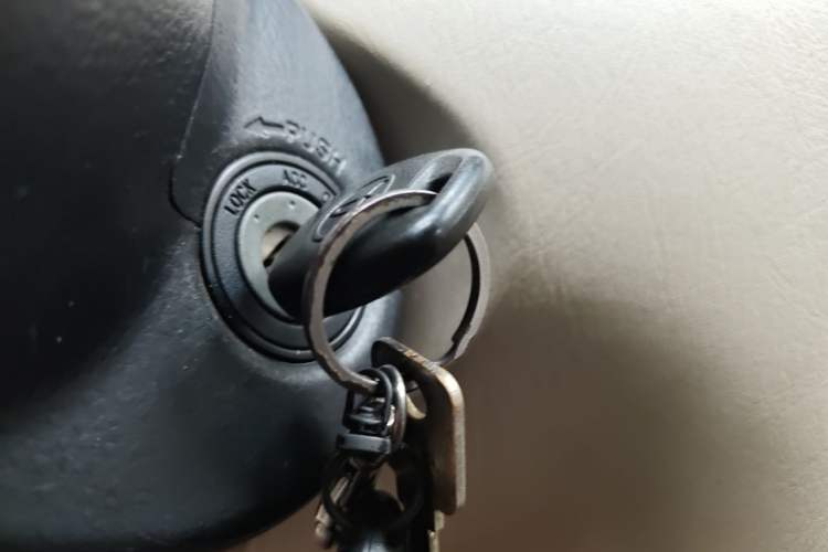Used Toyota Corolla EX 2013 1.6L Manual Excellence Edition Vehicle Key