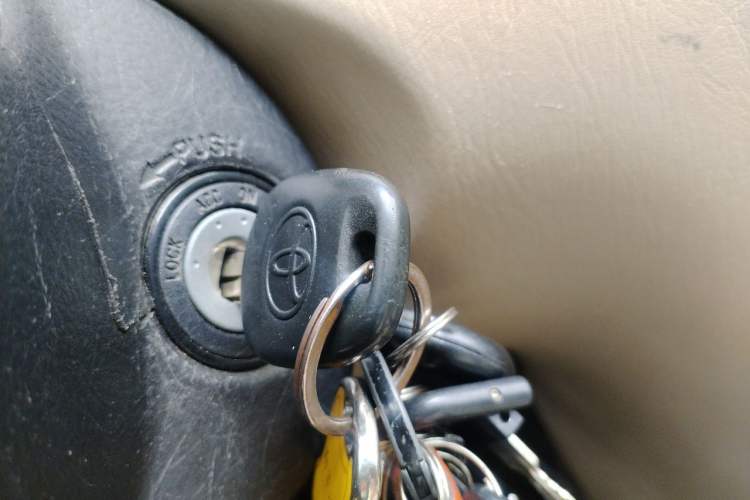 Used Toyota Corolla EX 2013 1.6L Manual Luxury Edition Vehicle Key