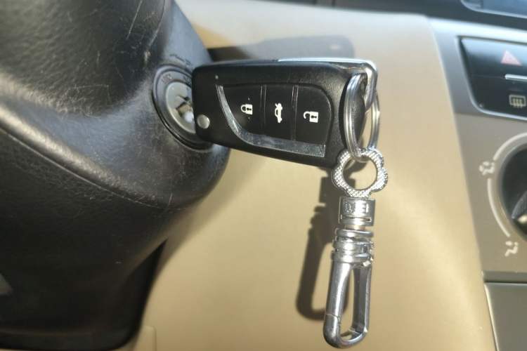 Used Toyota Corolla EX 2013 1.6L Automatic Luxury Edition Vehicle Key