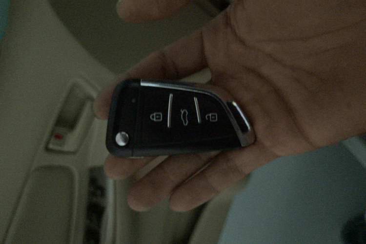 Used Toyota Corolla EX 2013 1.6L Automatic Luxury Edition Vehicle Key