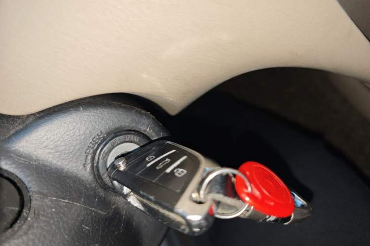 Used Toyota Corolla EX 2013 1.6L Automatic Luxury Edition Vehicle Key
