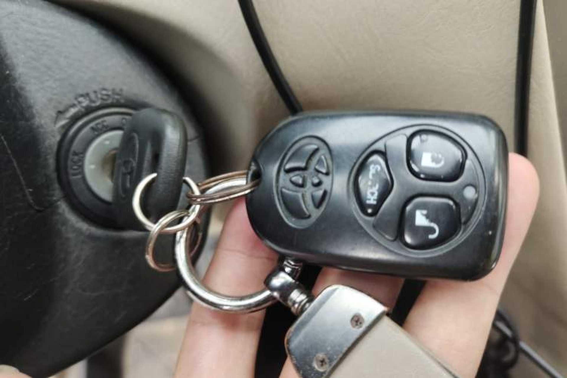 Used Toyota Corolla EX 2013 1.6L Automatic Excellence Edition Vehicle Key