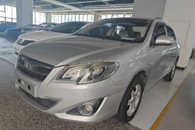 Ojetý Toyota Corolla EX 2013 1.6L Automatic Luxury Edition