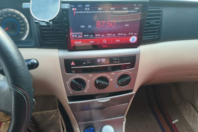 Used Toyota Corolla EX 2013 1.6L Automatic Excellence Edition Audio And AC Panel