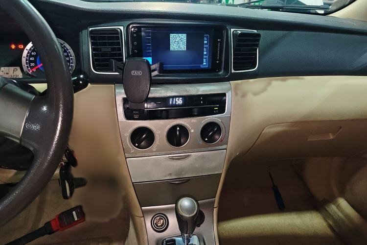 Used Toyota Corolla EX 2013 1.6L Automatic Excellence Edition Audio And AC Panel