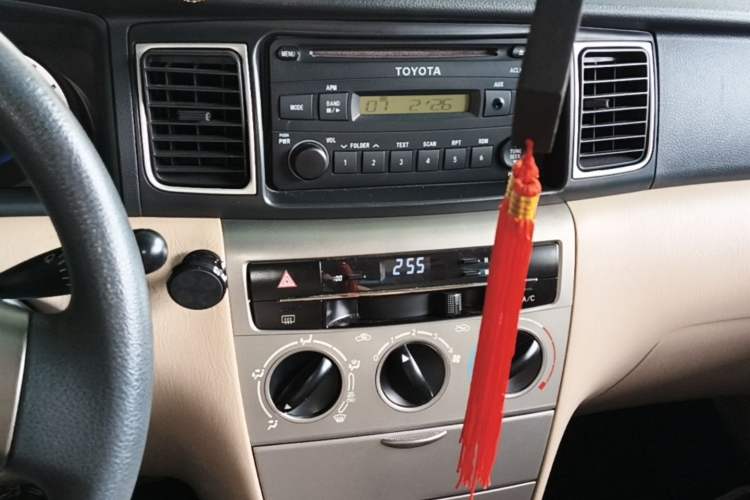 Used Toyota Corolla EX 2013 1.6L Automatic Excellence Edition Audio And AC Panel