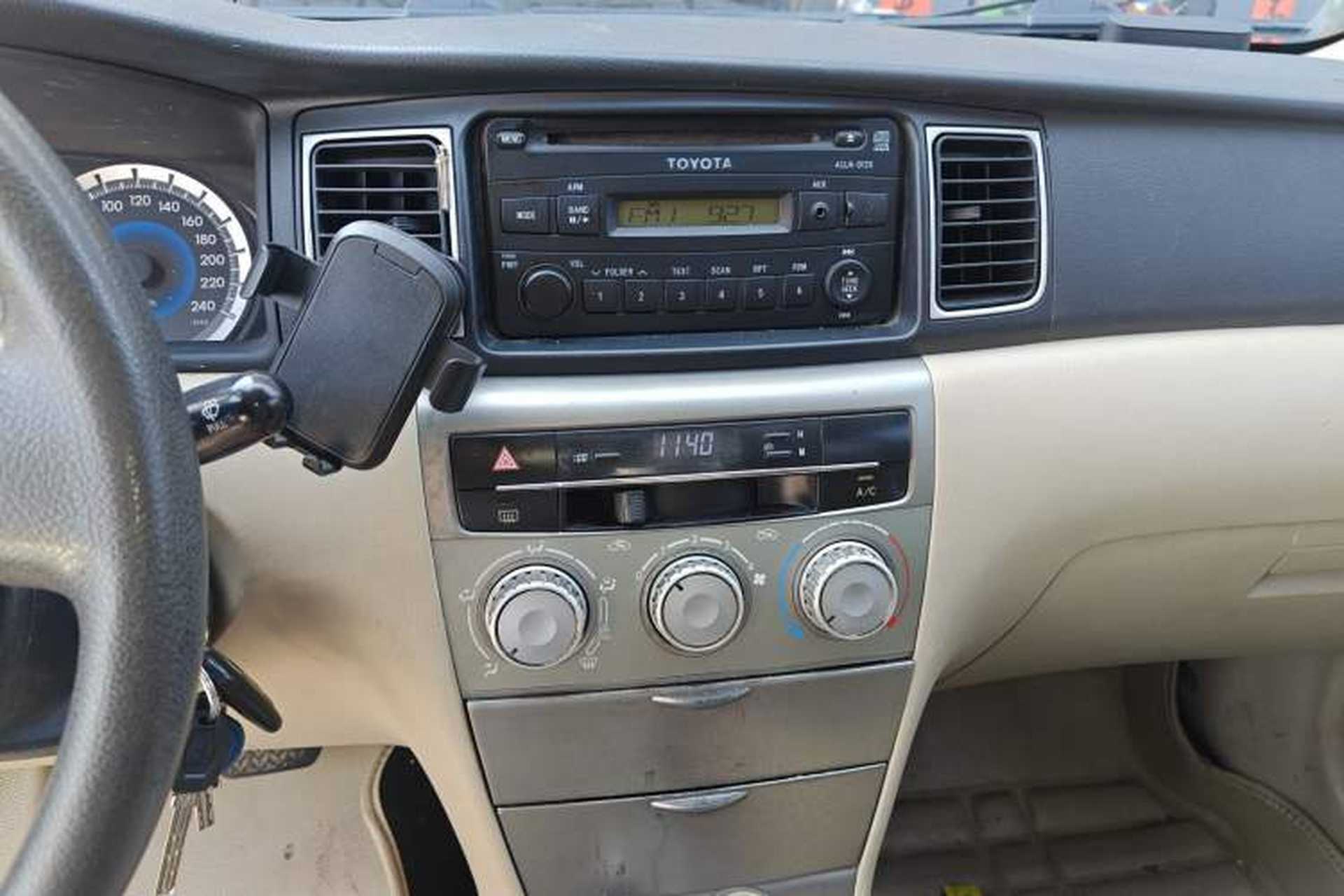 Used Toyota Corolla EX 2013 1.6L Automatic Luxury Edition Audio And AC Panel
