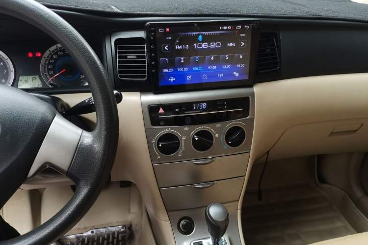 Used Toyota Corolla EX 2013 1.6L Automatic Luxury Edition Audio And AC Panel