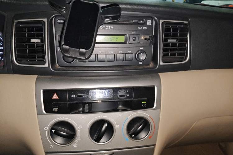 Used Toyota Corolla EX 2013 1.6L Automatic Luxury Edition Audio And AC Panel