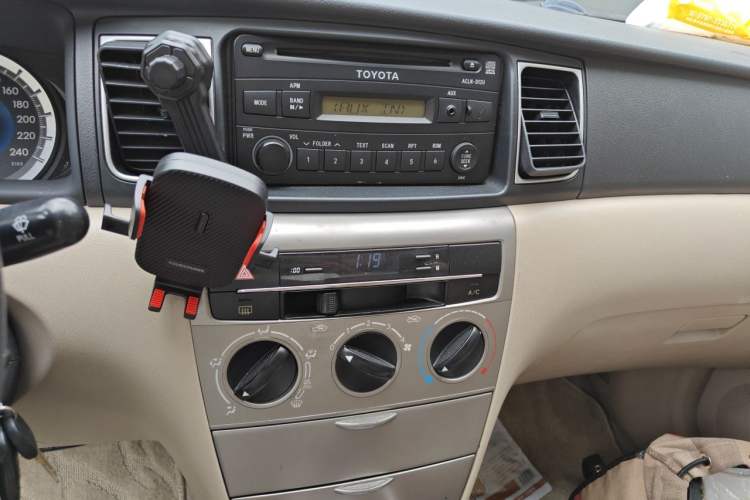 Used Toyota Corolla EX 2013 1.6L Automatic Luxury Edition Audio And AC Panel