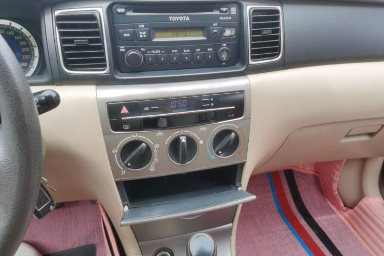 Used Toyota Corolla EX 2013 1.6L Automatic Excellence Edition Audio And AC Panel