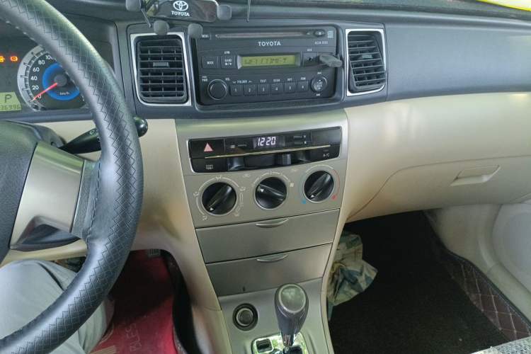 Used Toyota Corolla EX 2013 1.6L Automatic Excellence Edition Audio And AC Panel