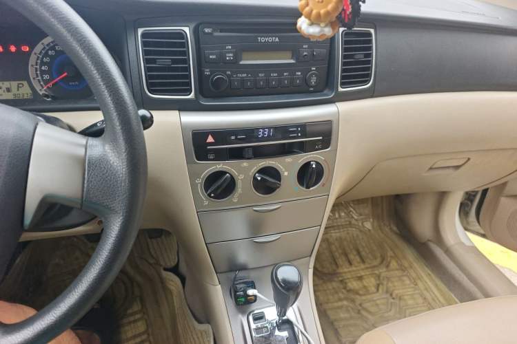 Used Toyota Corolla EX 2013 1.6L Automatic Excellence Edition Audio And AC Panel