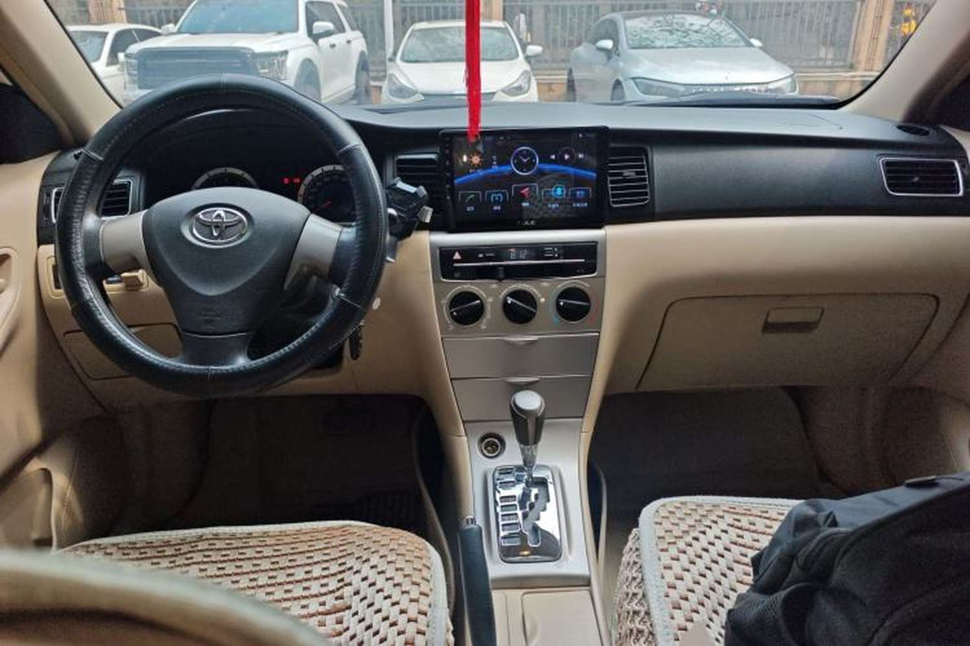 Used Toyota Corolla EX 2013 1.6L Automatic Excellence Edition Center Console
