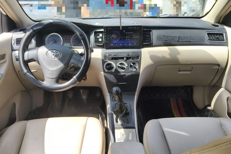 Used Toyota Corolla EX 2013 1.6L Manual Luxury Edition Center Console