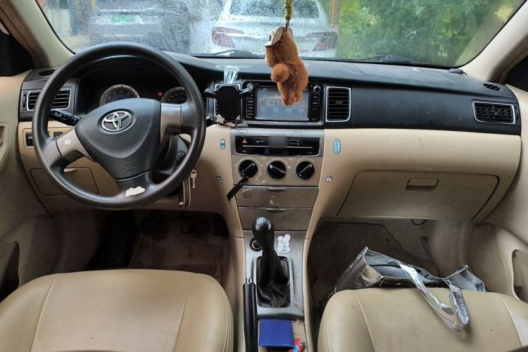 Used Toyota Corolla EX 2013 1.6L Manual Excellence Edition Center Console