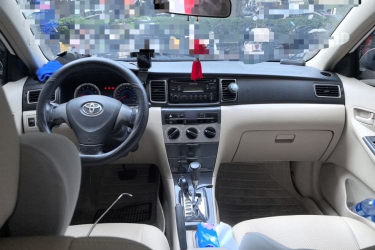 Used Toyota Corolla EX 2013 1.6L Automatic Excellence Edition Center Console