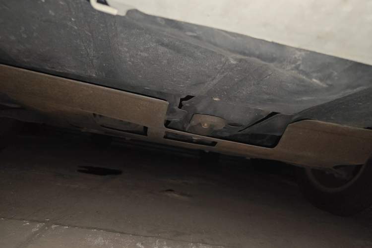 Used Toyota Corolla EX 2013 1.6L Automatic Luxury Edition Chassis Front