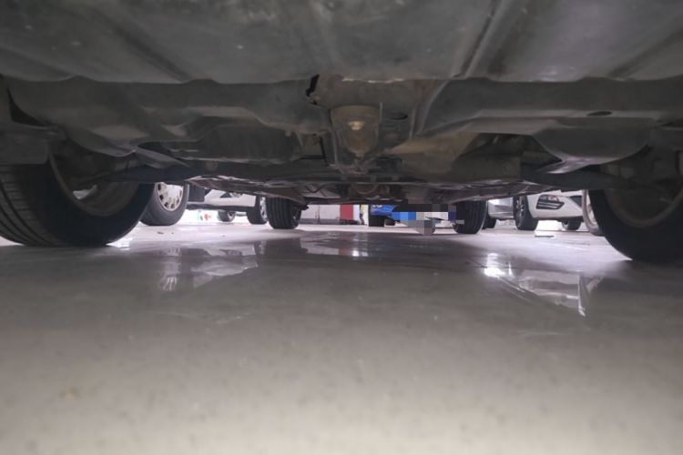 Used Toyota Corolla EX 2013 1.6L Manual Excellence Edition Chassis Front