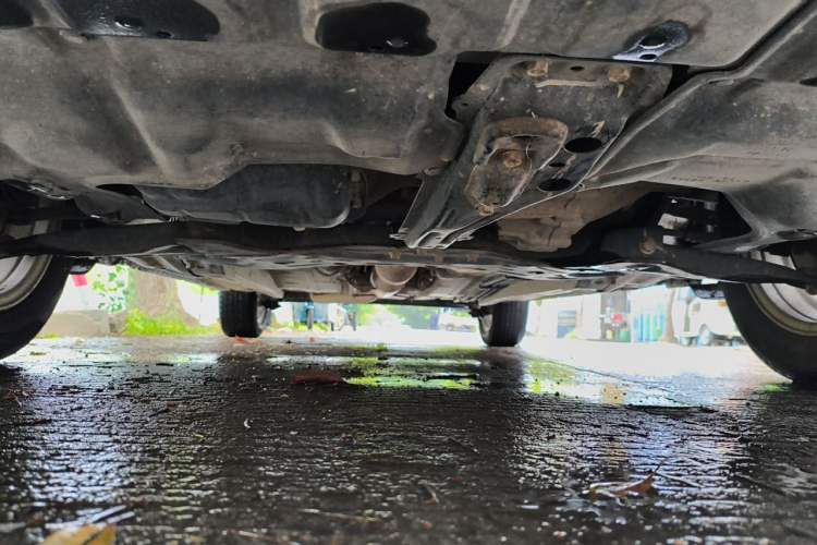 Used Toyota Corolla EX 2013 1.6L Manual Excellence Edition Chassis Front
