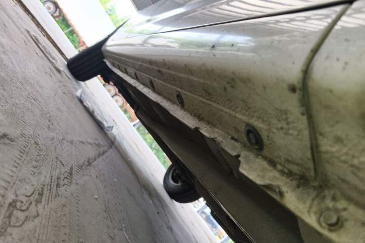 Used Toyota Corolla EX 2013 1.6L Manual Luxury Edition Chassis Front Right