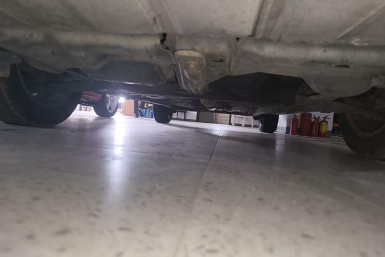 Used Toyota Corolla EX 2013 1.6L Manual Excellence Edition Chassis Front