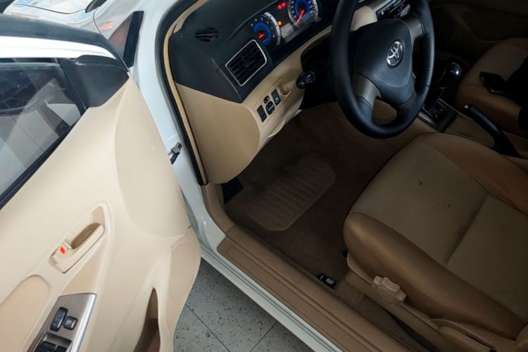 Used Toyota Corolla EX 2013 1.6L Manual Excellence Edition Driver Seat