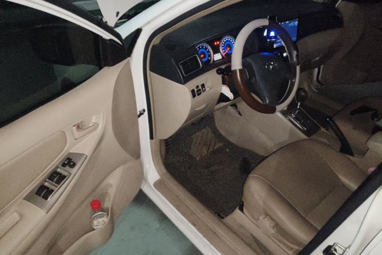 Used Toyota Corolla EX 2013 1.6L Automatic Excellence Edition Driver Seat