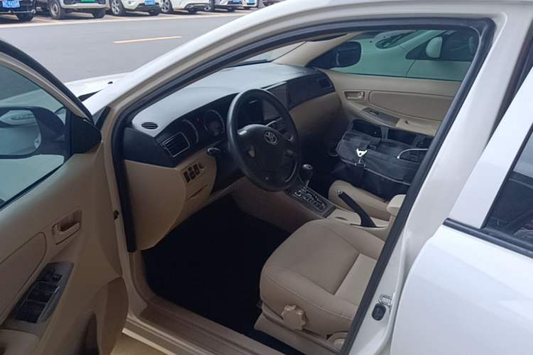 Used Toyota Corolla EX 2013 1.6L Automatic Excellence Edition Driver Seat