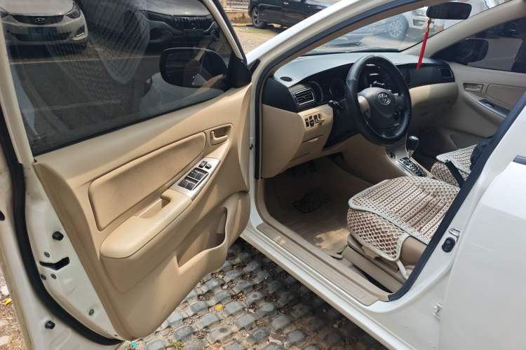 Used Toyota Corolla EX 2013 1.6L Automatic Excellence Edition Driver Seat