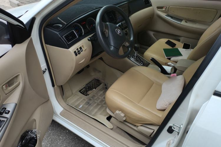 Used Toyota Corolla EX 2013 1.6L Automatic Luxury Edition Driver Seat