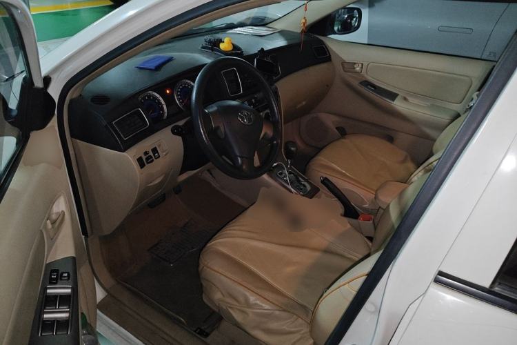 Used Toyota Corolla EX 2013 1.6L Automatic Luxury Edition Driver Seat