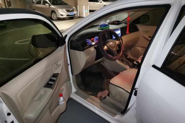 Used Toyota Corolla EX 2013 1.6L Automatic Excellence Edition Driver Seat