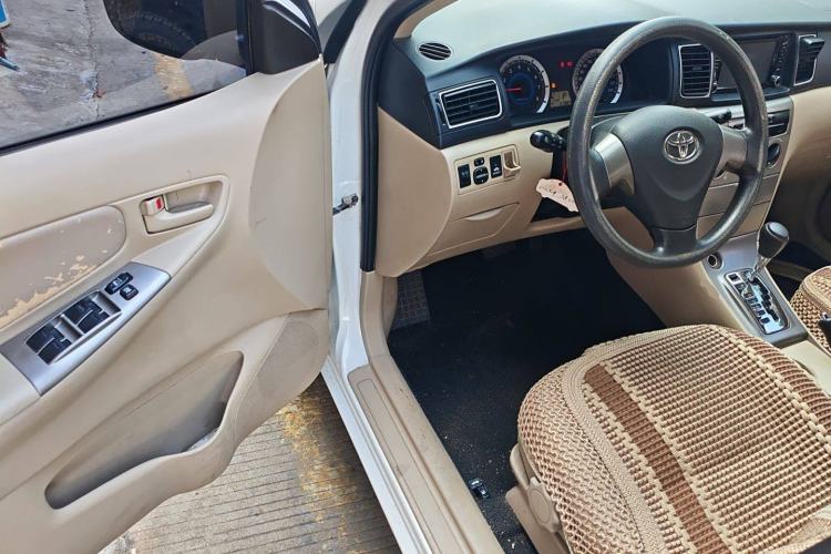Used Toyota Corolla EX 2013 1.6L Automatic Excellence Edition Driver Seat