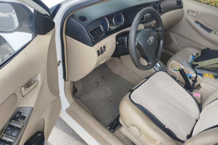 Used Toyota Corolla EX 2013 1.6L Automatic Luxury Edition Driver Seat