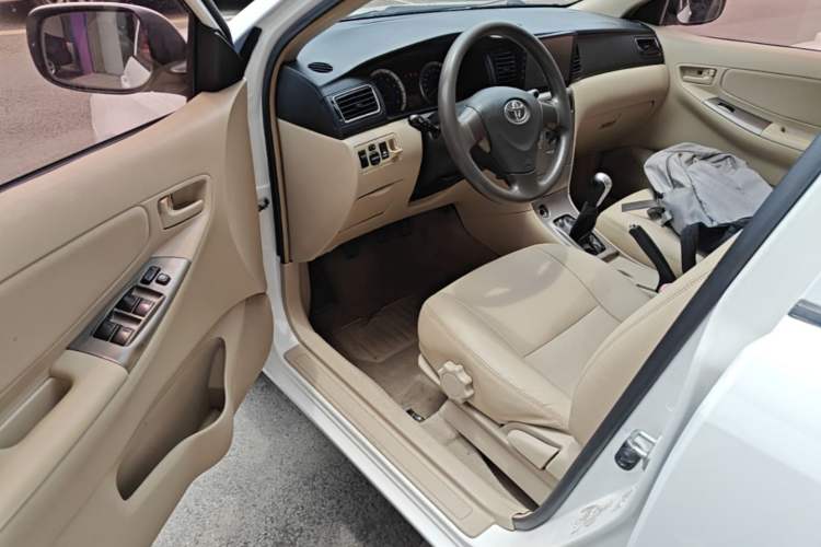 Used Toyota Corolla EX 2013 1.6L Manual Excellence Edition Driver Seat